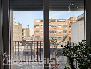 Piso en venta en Altozano - Conde Lumiares en Alicante