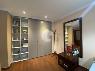 Piso en venta en As Lagoas en Ourense