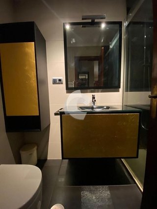 Piso en venta en As Lagoas en Ourense