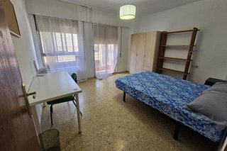 Piso en venta en Camino de Ronda - Rosaleda en Granada