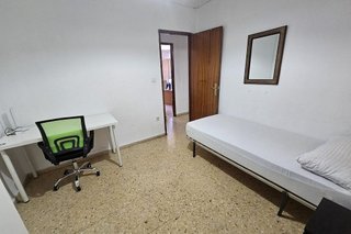 Piso en venta en Camino de Ronda - Rosaleda en Granada