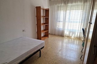 Piso en venta en Camino de Ronda - Rosaleda en Granada
