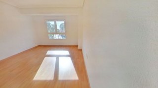 Piso en venta en El Castell en Burjassot