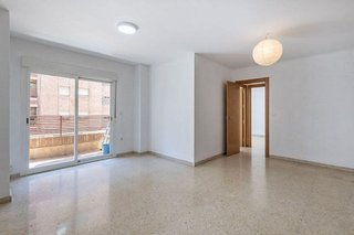 Piso en venta en Barrio de Zaidín en Granada