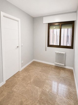 Piso en venta en La Granja en Zaragoza