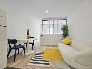 Piso en venta en El Raval en Barcelona