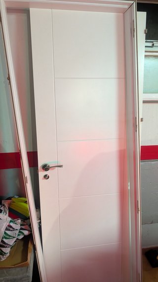 Puerta madera maciza blanca