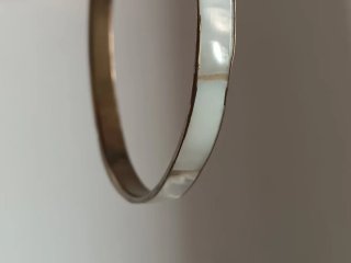 Bracciale in madreperla color oro