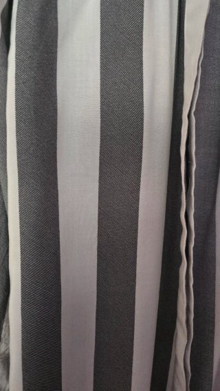 Camisa Stradivarius Rayas Gris y Blanca Talla M