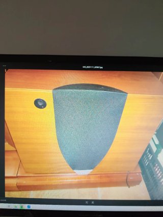 Pantalla Proyección + Altavoces Cine en Casa