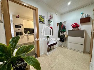 Piso en venta en Santa Eugènia en Girona