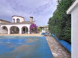Chalet en venta en Empuriabrava en Castelló d´Empúries