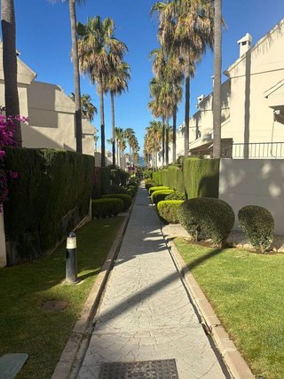Casa adosada en venta en Elviria en Marbella