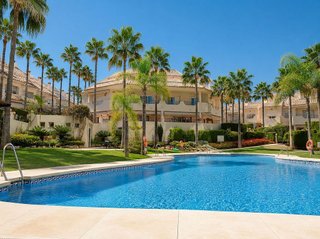 Casa adosada en venta en Elviria en Marbella