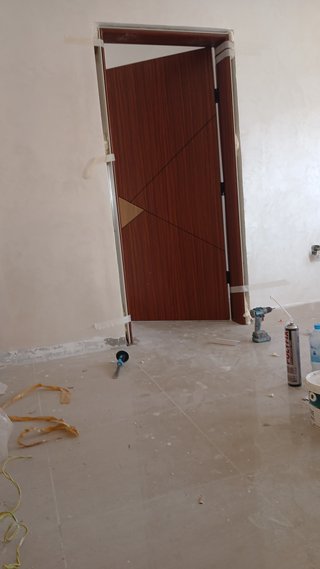 Se requieren trabajos de carpintería, instalación