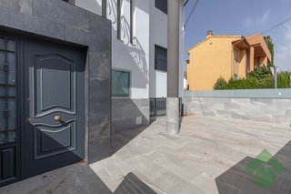 Casa pareada en venta en Gójar