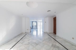 Casa pareada en venta en Bola de Oro - Serrallo en Granada
