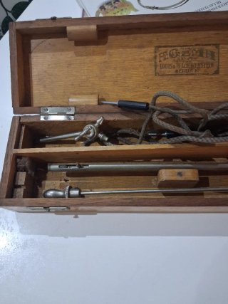 Aparato Médico Antiguo EGEMA