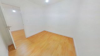 Piso en venta en En Corts en Valencia