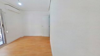 Piso en venta en En Corts en Valencia