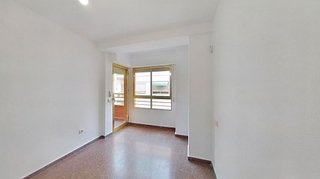 Piso en venta en Campoamor en Alicante