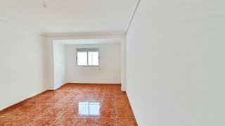 Piso en venta en El Castell en Burjassot