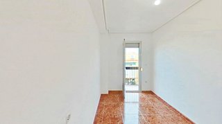 Piso en venta en El Castell en Burjassot