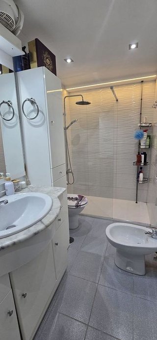 Piso en venta en Las Cancelas - Valdeolletas en Marbella