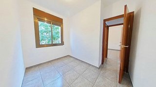 Piso en venta en Creu de Barberà en Sabadell