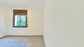 Piso en venta en Creu de Barberà en Sabadell