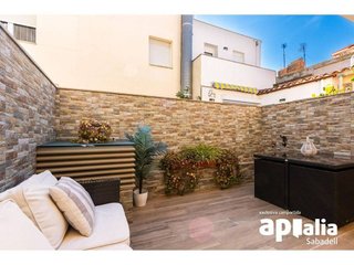 Casa en venta en Creu Alta en Sabadell