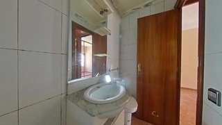 Piso en venta en Can Serra en Hospitalet de Llobregat, L´