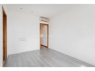 Piso en venta en El Guinardó en Barcelona