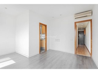 Piso en venta en El Guinardó en Barcelona
