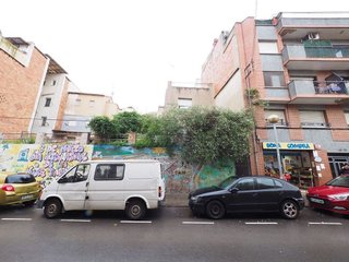 Chalet en venta en Font Pudenta – Can Sant Joan en Montcada i Reixac