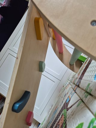 Arco y rampa de madera para bebés