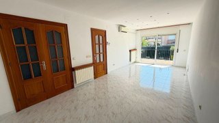 Casa adosada en venta en Domeny - Fontajau - Taialà en Girona