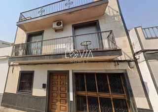 Casa adosada en venta en Centro - Doña Mercedes en Dos Hermanas