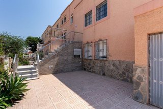 Casa adosada en venta en Ciudad Jardín - Tagarete - El Zapillo en Almería