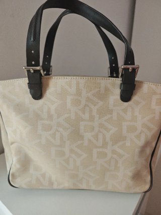 Bolso de señora DKNY beige y negro