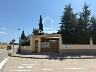 Casa adosada en venta en Llinars del Valles