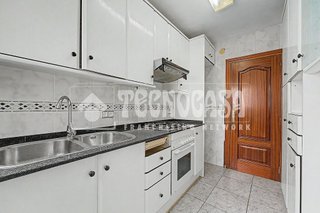 Piso en venta en Gavarra en Cornellà de Llobregat