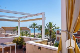 Dúplex en venta en Lluminetes en Castelldefels
