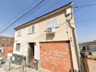 Chalet en venta en Font Pudenta – Can Sant Joan en Montcada i Reixac