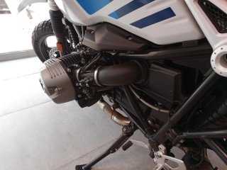 BMW R NineT Urban - Blanca y Roja