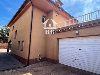 Chalet en venta en Puigventós en Lloret de Mar