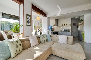 Piso en venta en Eixample Nord – La Devesa en Girona