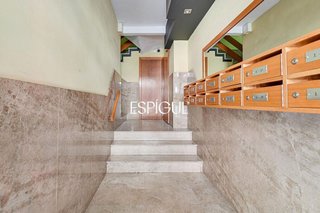 Piso en venta en Eixample Nord – La Devesa en Girona
