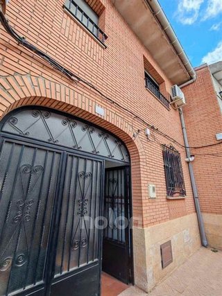 Casa adosada en venta en Fuente el Fresno