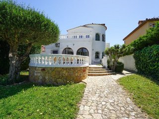 Chalet en venta en Empuriabrava en Castelló d´Empúries